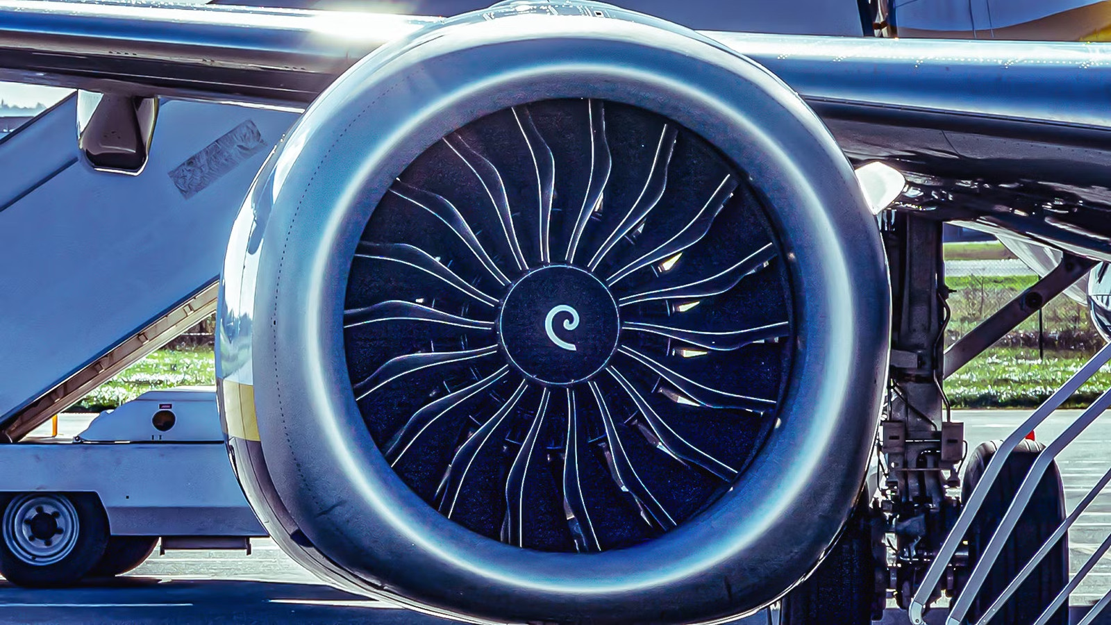 Is It True That The Boeing 737 MAX & Airbus A320neo Are Powered By The Same Engine?
