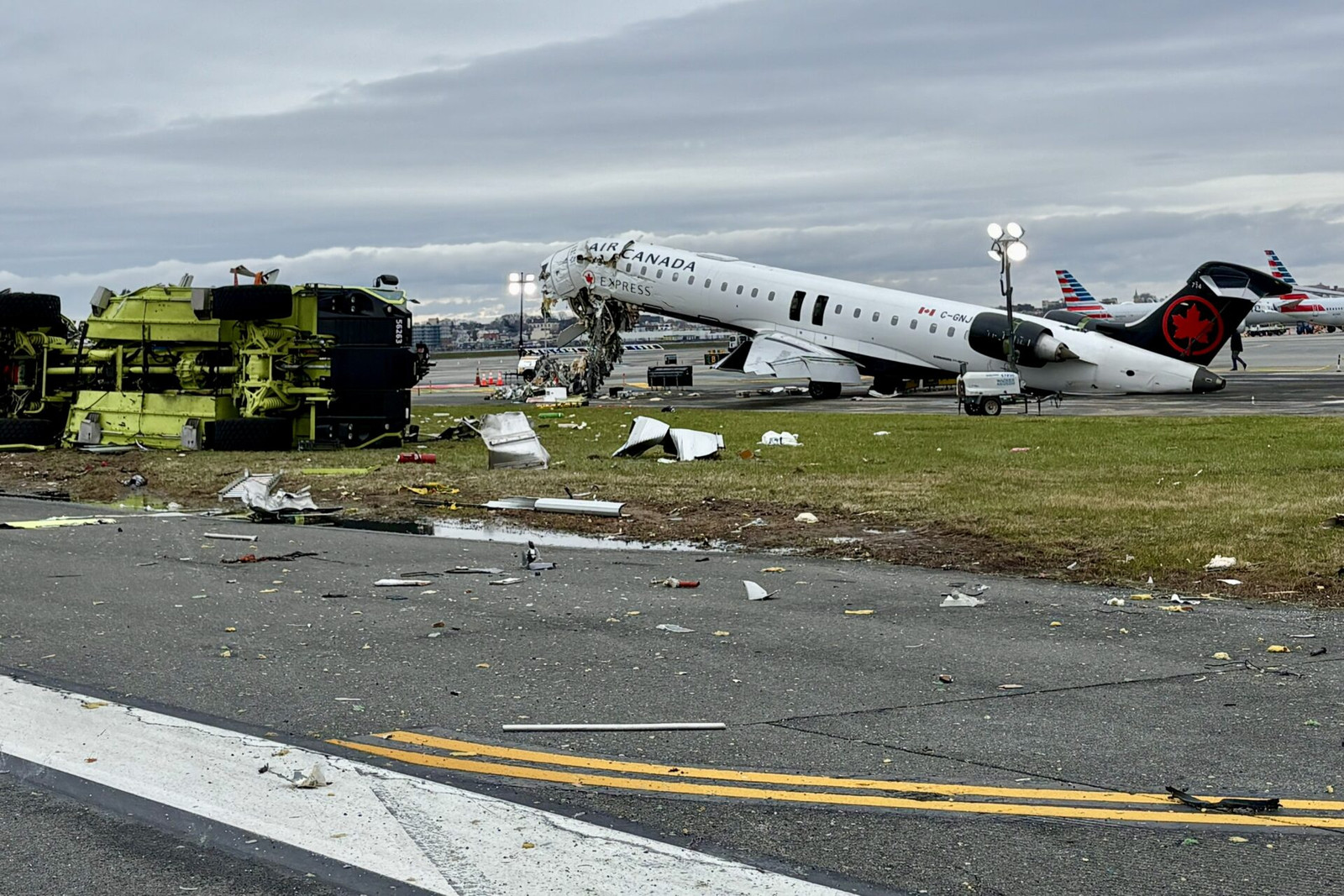 LaGuardia controllers face FAA firing for leaving early before fatal runway crash
