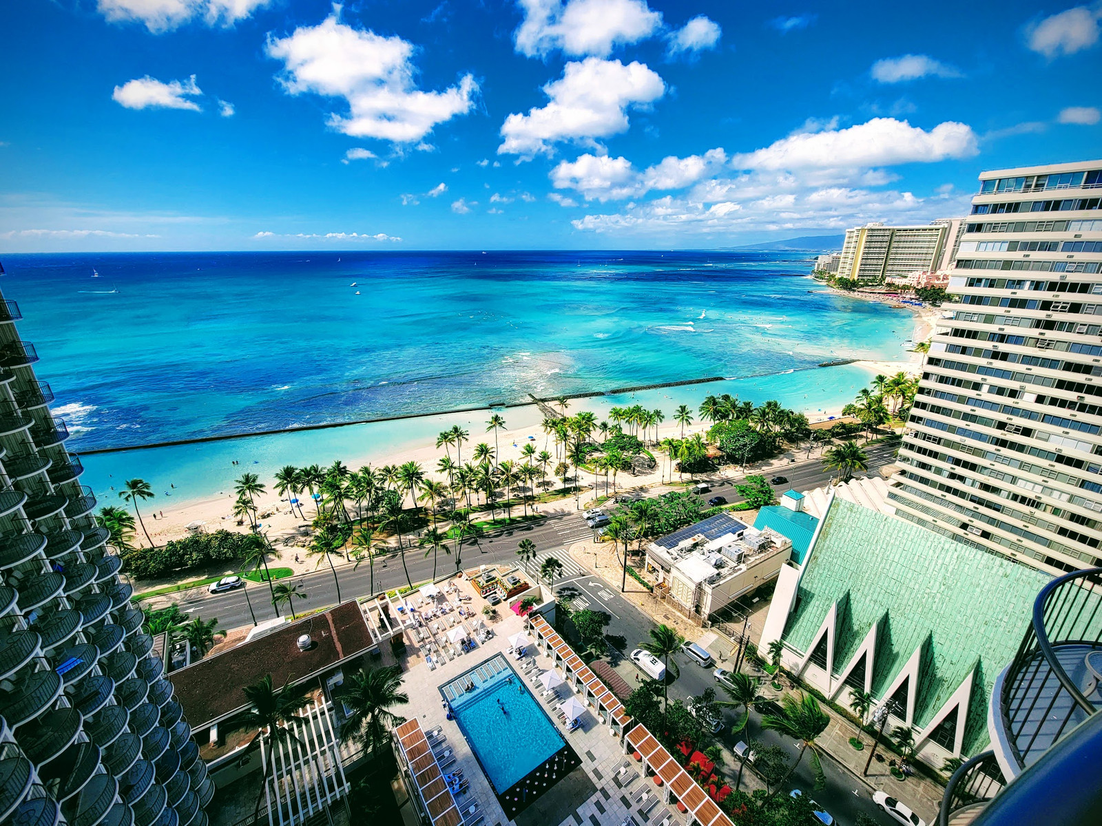[LAST DAY] Marriott Card 125,000 Points, A Free Night And $100 Back On Airfare