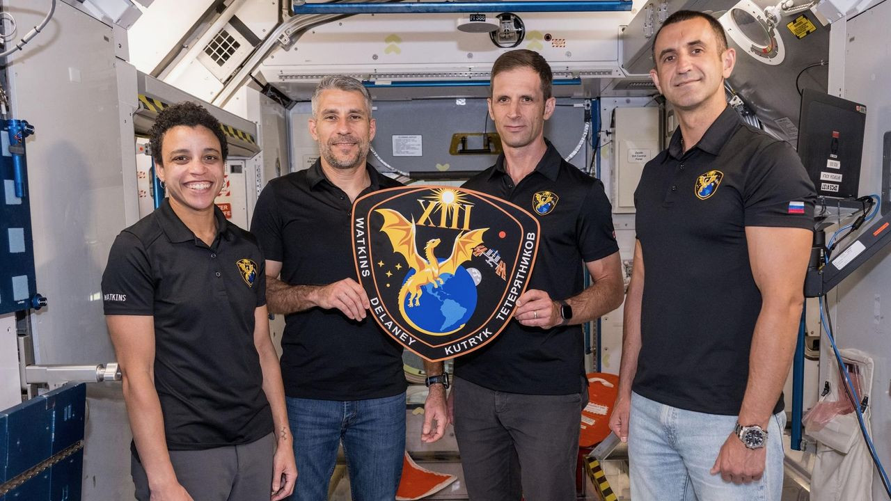 SpaceX, NASA delay next astronaut launch to ISS due to leak on Dragon spacecraft