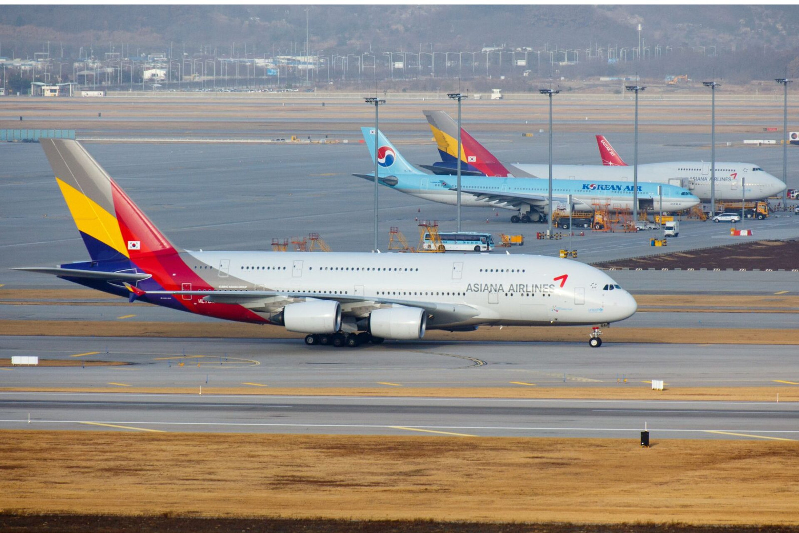 Korean Air, Asiana secure board and shareholder approvals for December merger