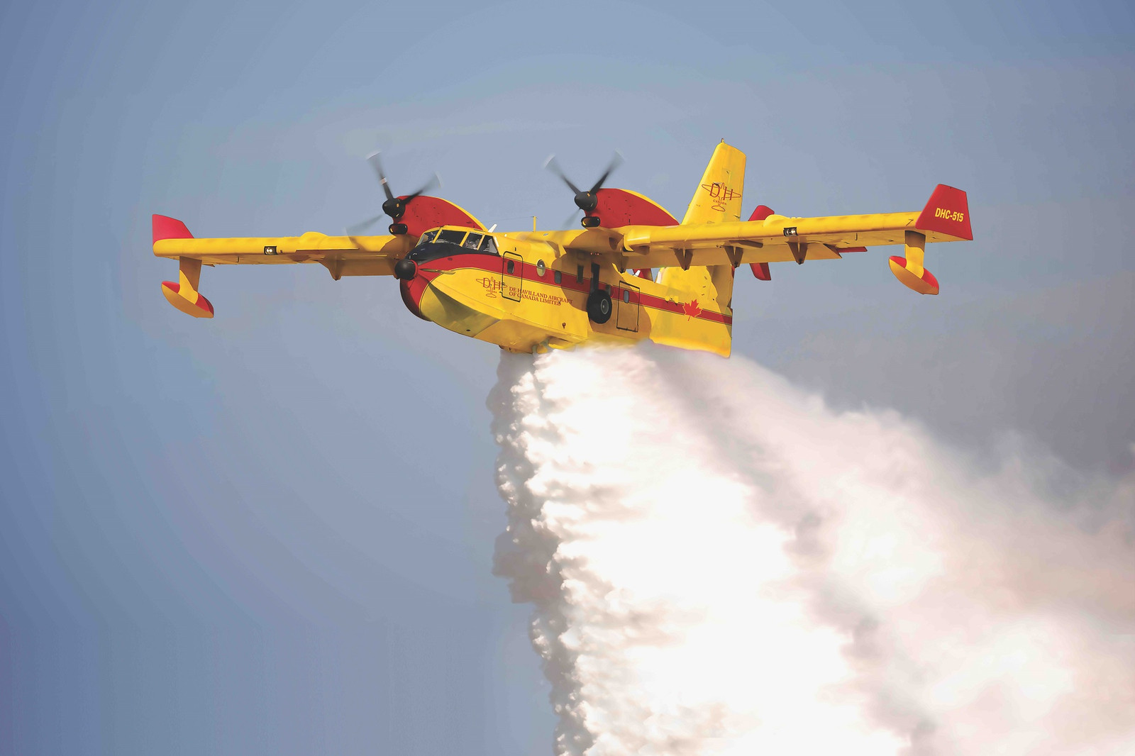 Canada, EU plan joint purchase of 50 De Havilland water bombers