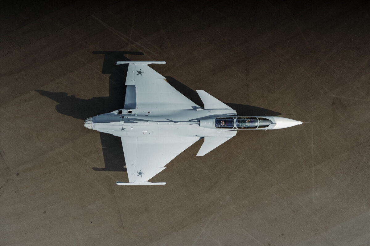 Saab Gripen F makes first flight with Brazilian pilot aboard