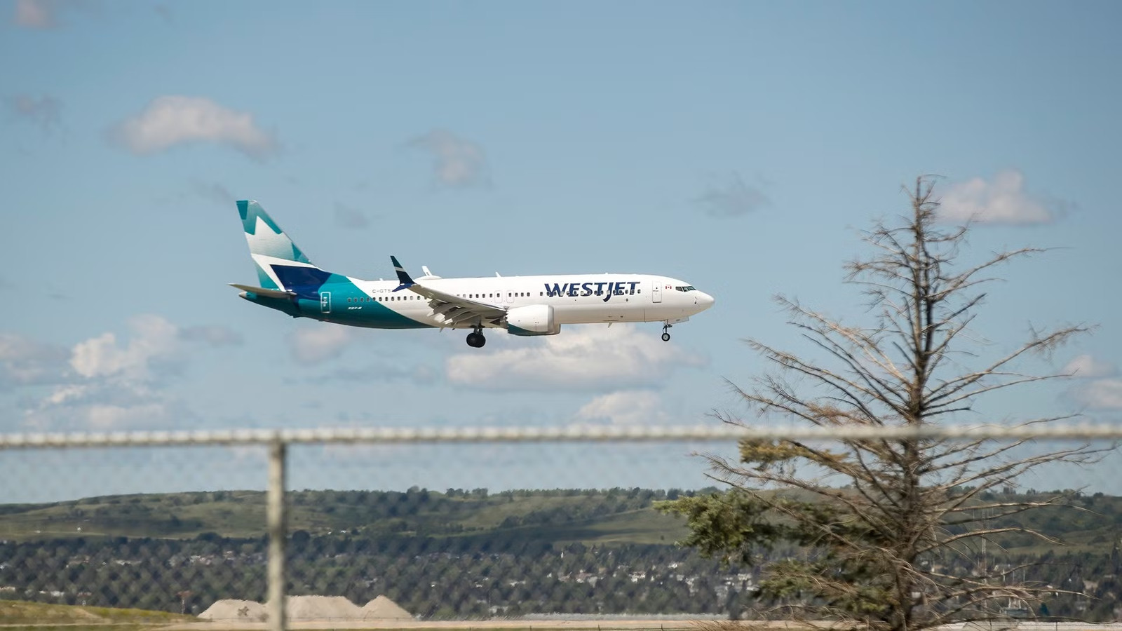 WestJet Cancels 10 Nonstop Routes From This Major City: See Full List Now