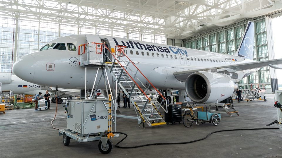 Lufthansa City to trial drag-reducing ‘AeroShark’ film on domestic A319 flights
