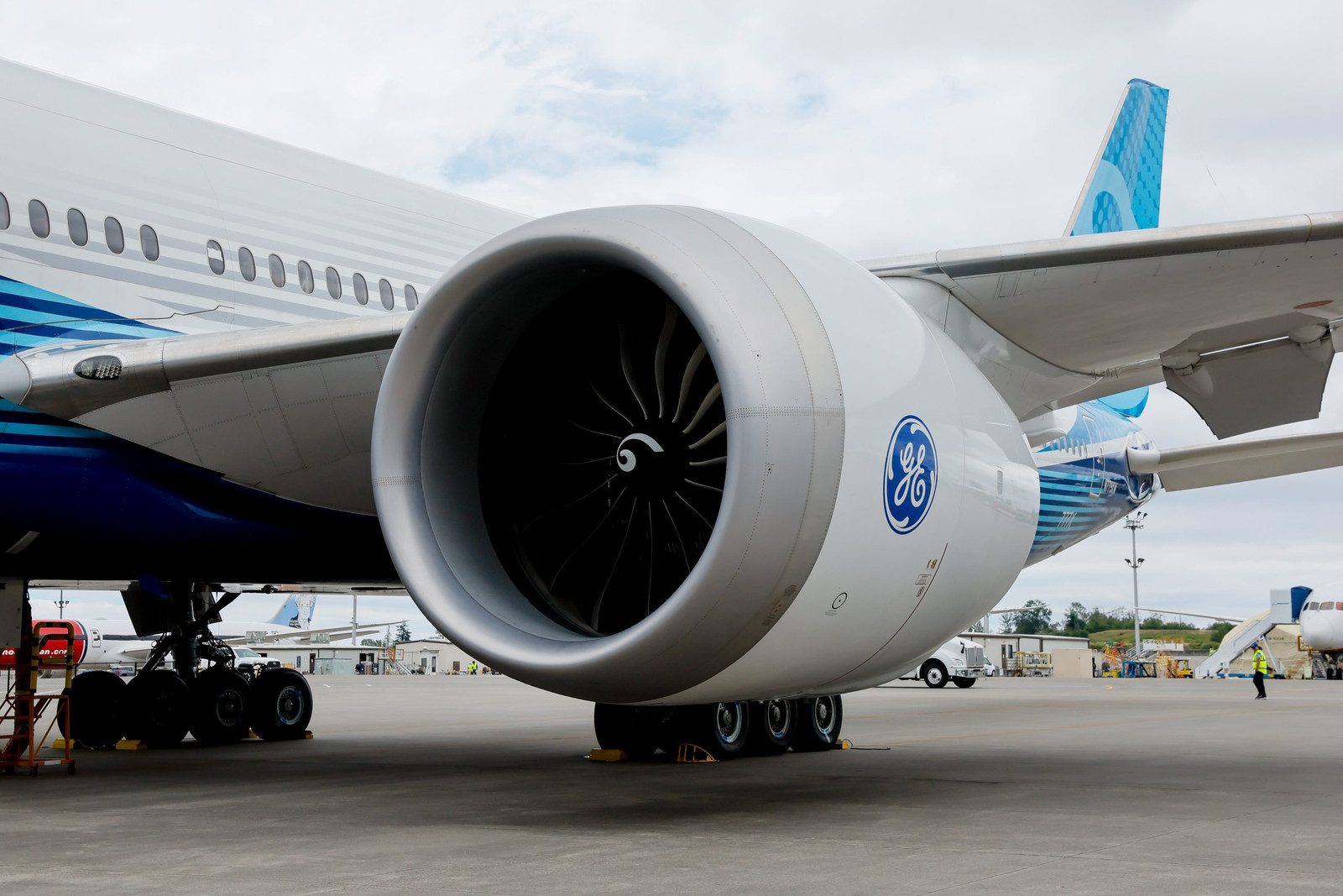 GE9X engine shipments paused as GE addresses durability problem