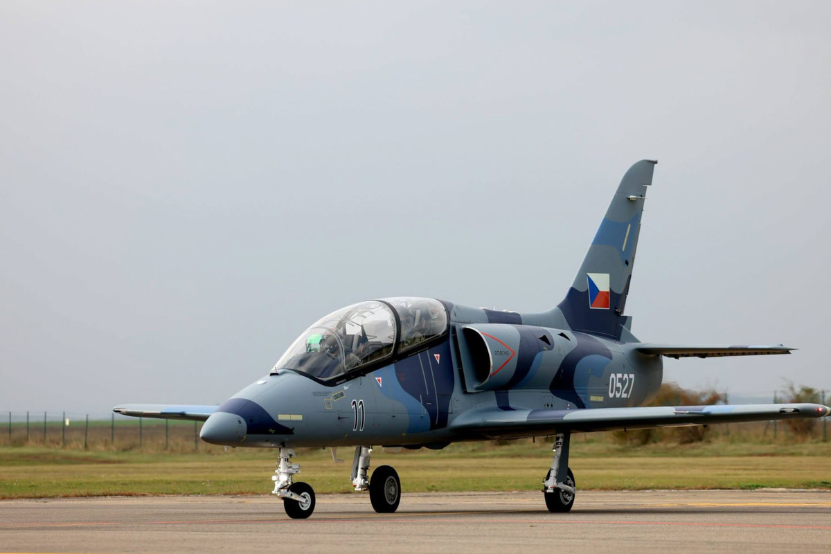 Armenia’s first L-39 Skyfox jet appears in Armenian Air Force markings
