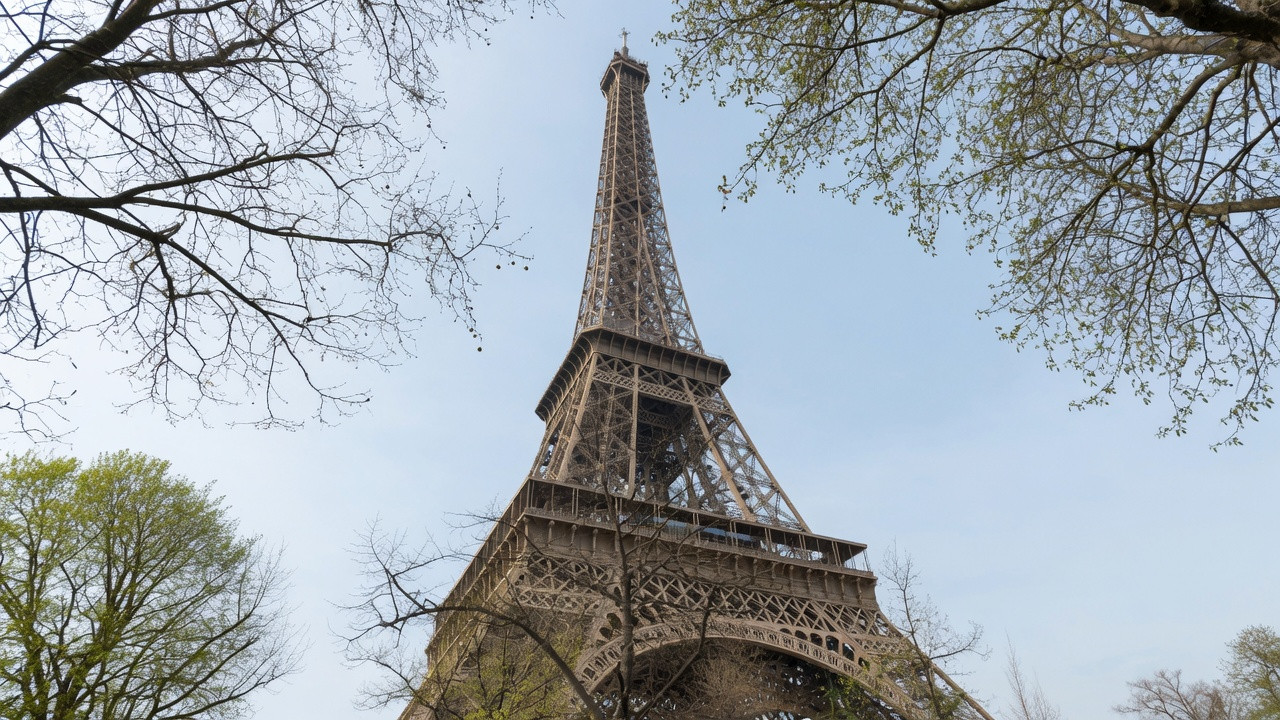 Delta Has An Austin Route Announcement Next Week — Is Paris Finally Happening?