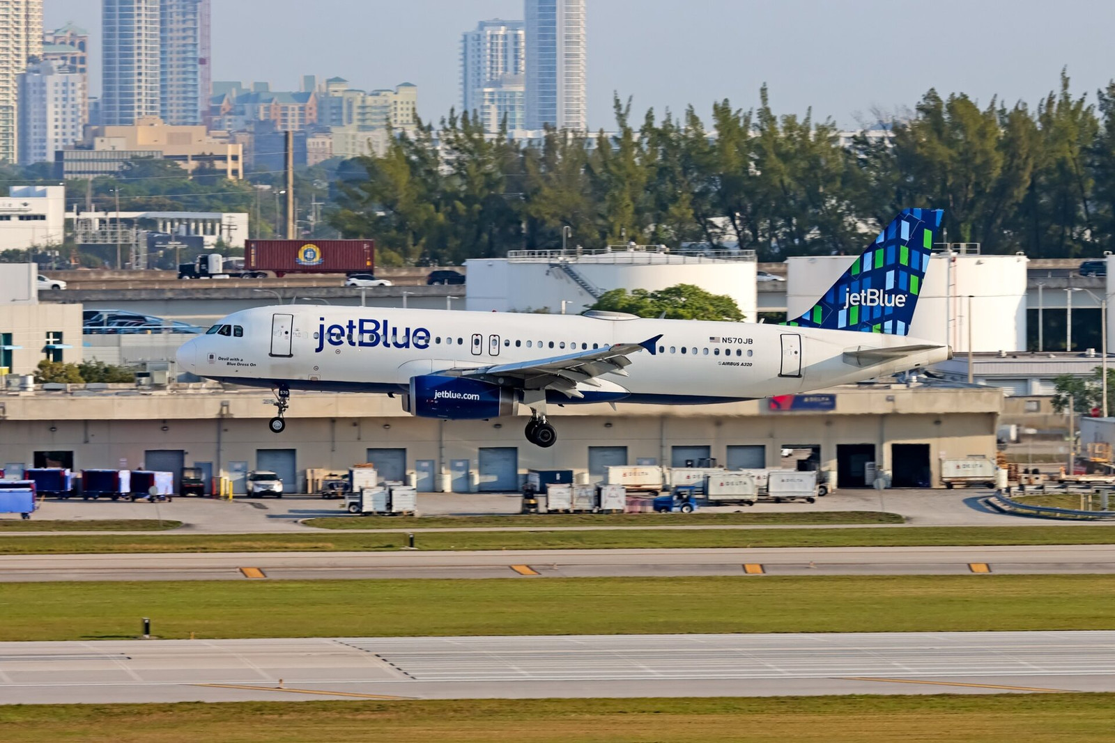 JetBlue launches new non-stop routes to eight cities from Fort Lauderdale