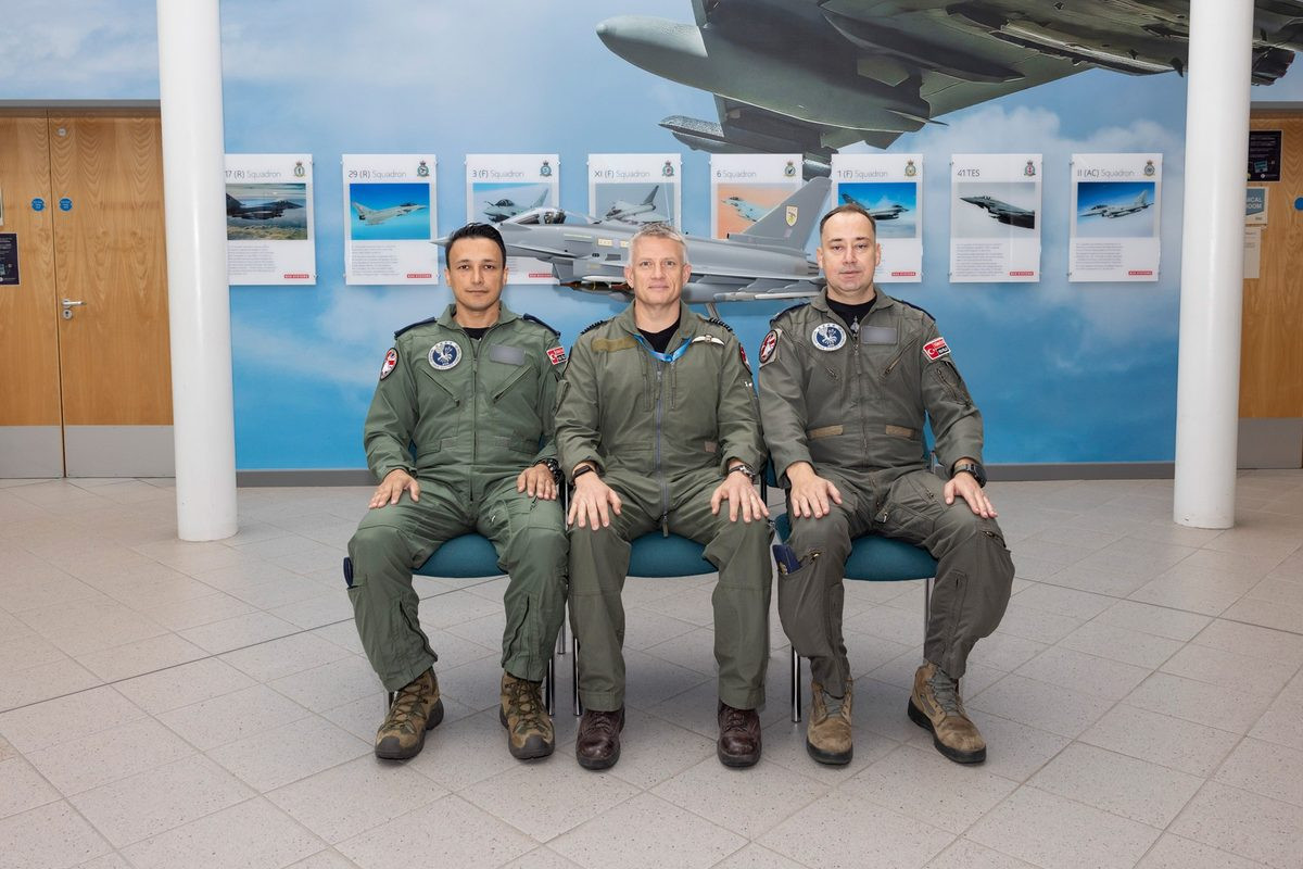 Turkish Air Force pilots begin Eurofighter training with RAF