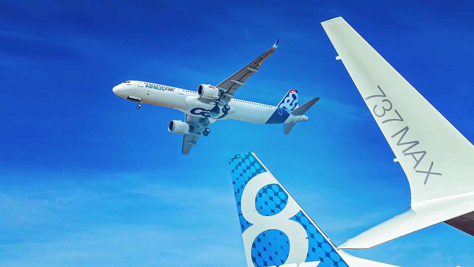 How Many Miles Per Gallon Does A Boeing 737 MAX Get Per Passenger Compared To An Airbus A321neo?
