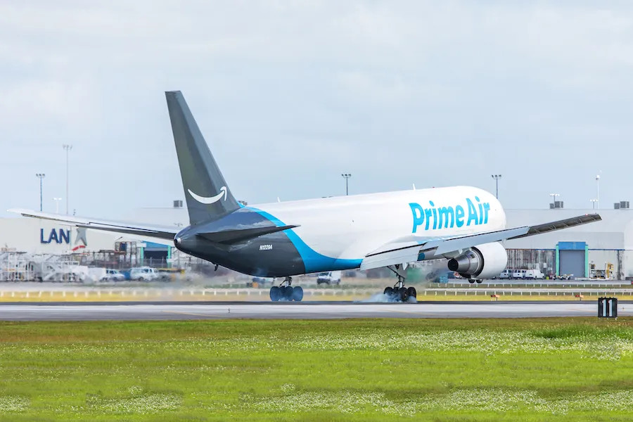 Amazon Prime Air 767 Overruns Runway, Hits Multiple Vehicles