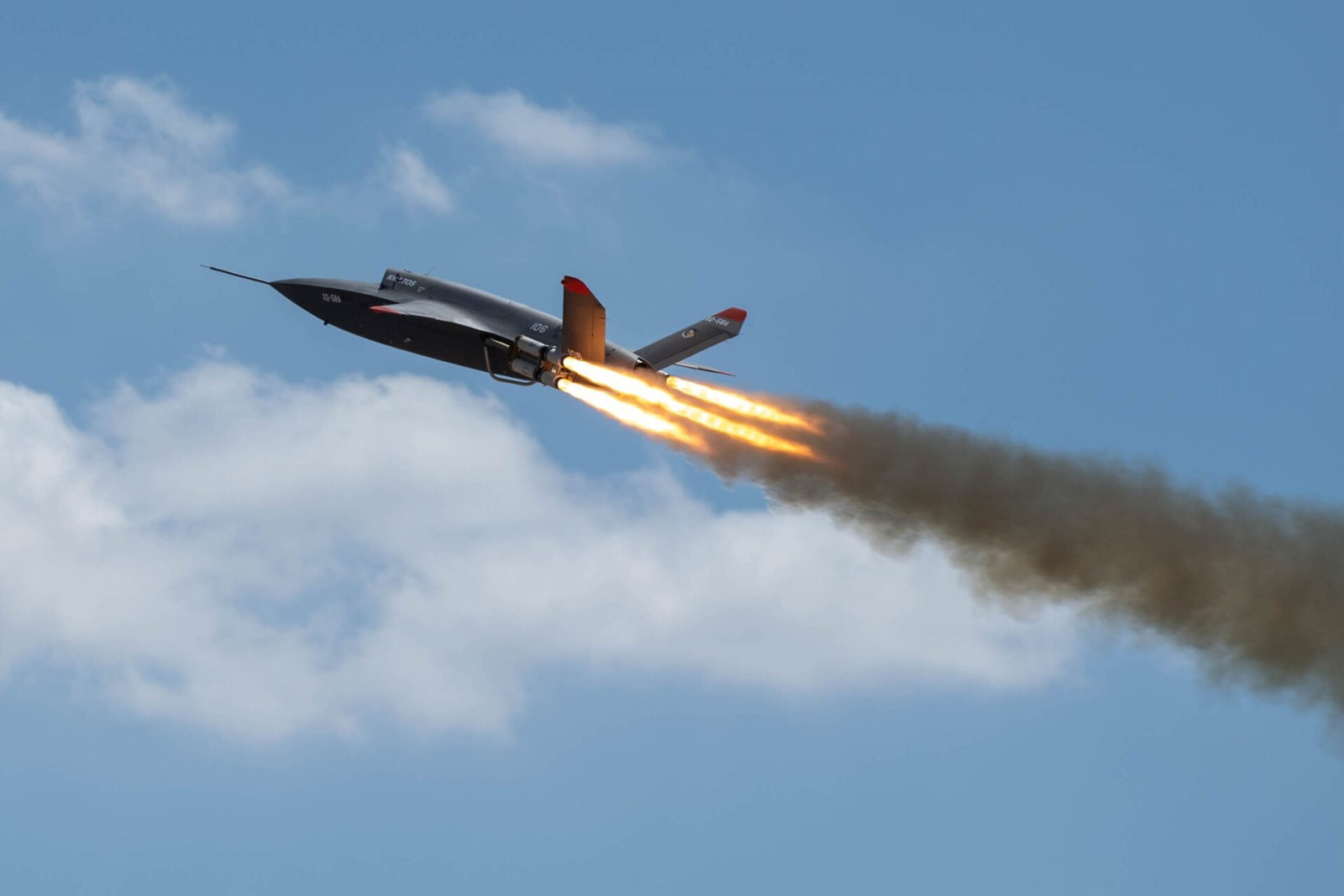 US Marine takes control of Valkyrie drone during F-35 electronic warfare mission
