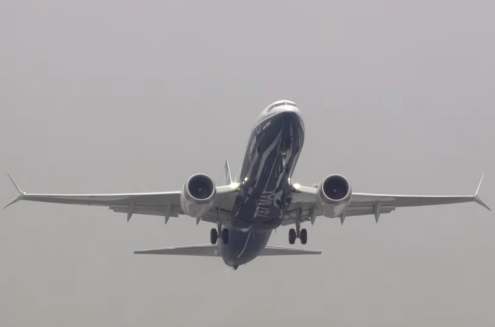 US regulator details missed-approach conditions that could affect 737 vertical navigation