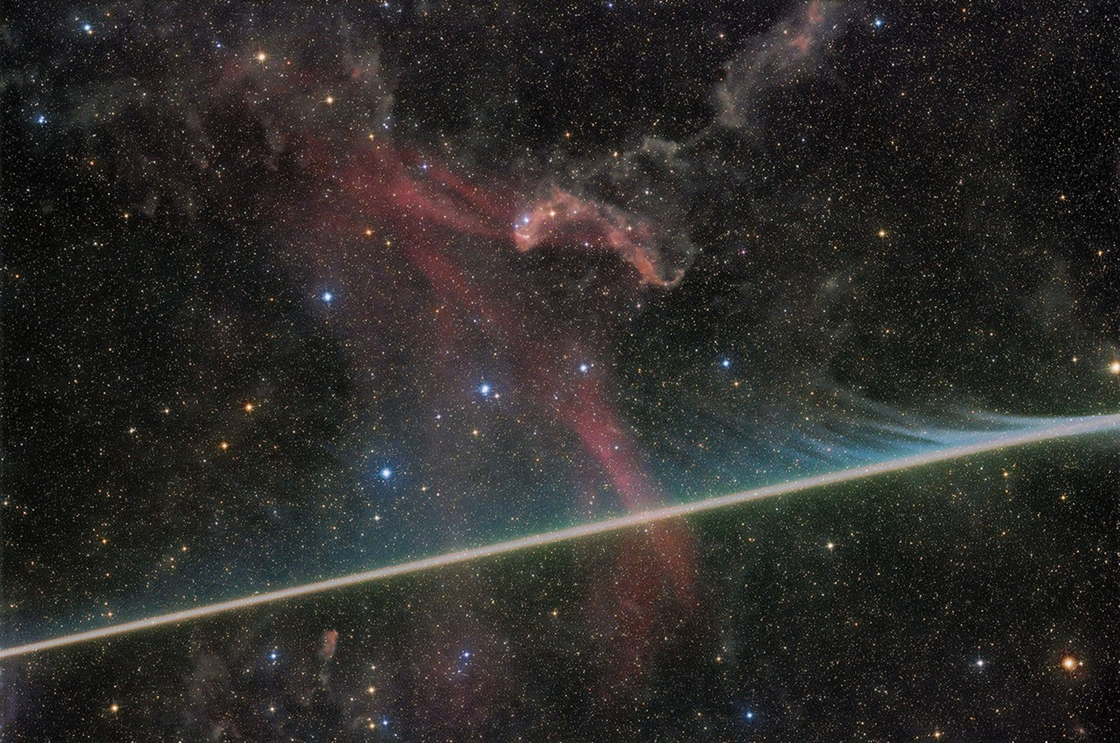 APOD: 2026 August 3 – Vaporizing Meteor Photobombs the Lacerta Nebula