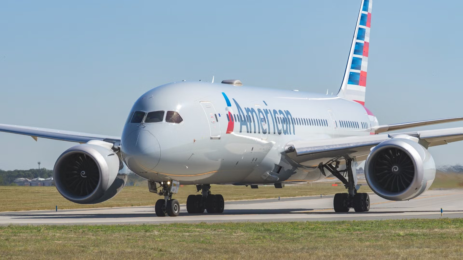 OneCabin: American Airlines To Launch New Onboard Cleanliness Program From 6 Hubs