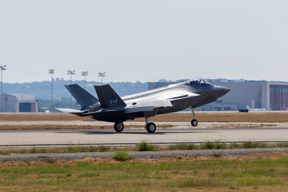 Canada’s first F-35 completes maiden flight amid review of fighter purchase