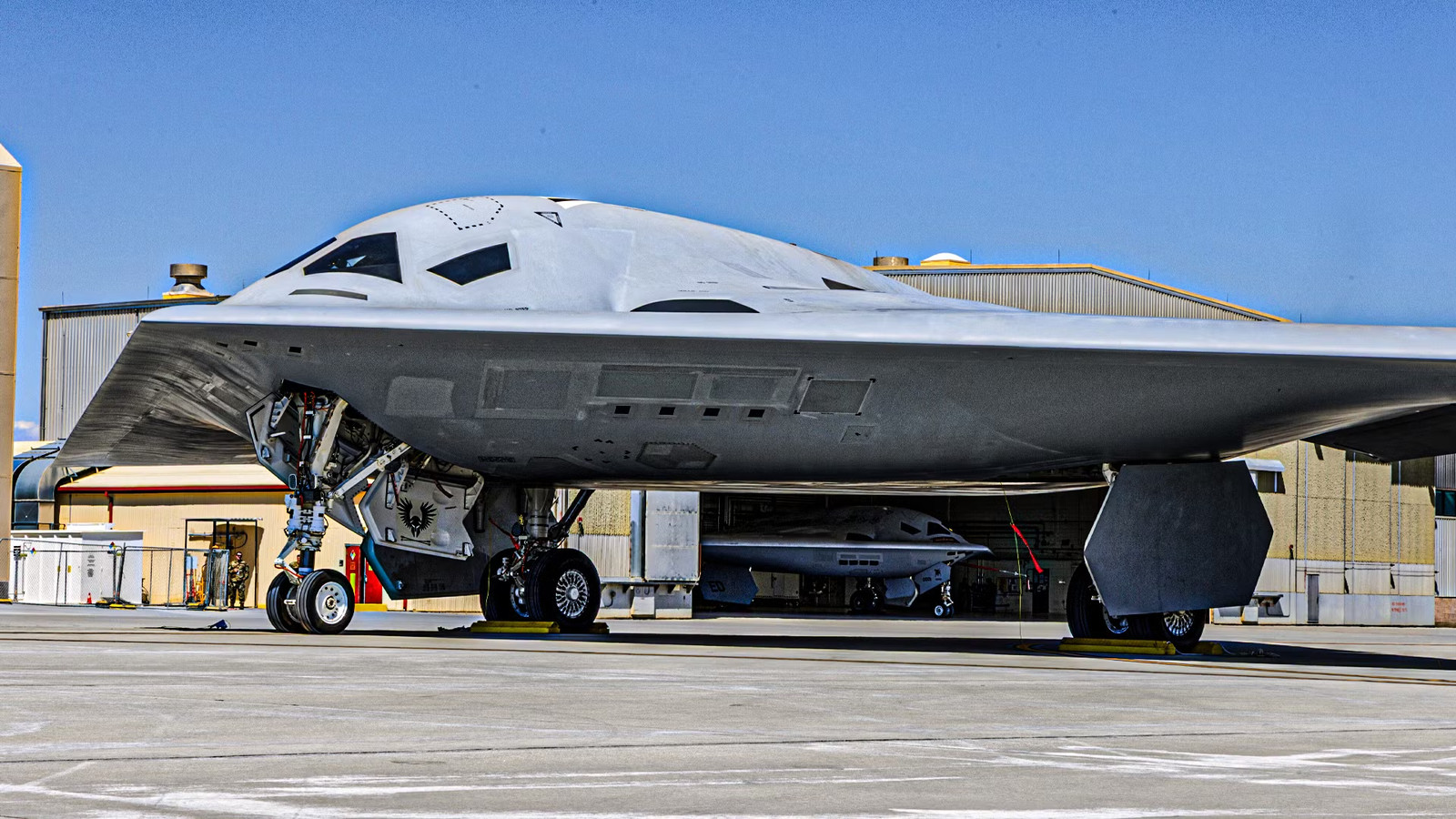 Why The US Air Force Is Paying For 25% More B-21 Production Capacity Before Anyone Has Approved 145 Bombers