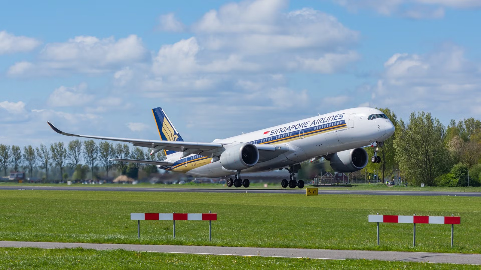 Singapore Airlines Has Cut All Flights To This Major US Airport: List & Map