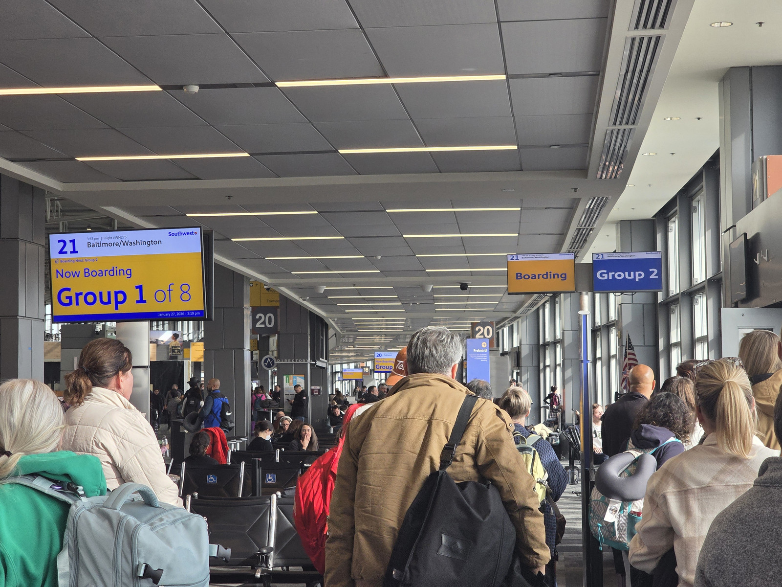 The “Perfect” Way To Board Planes Sounds Brilliant — Airlines Tested It, And It Doesn’t Work [Roundup]