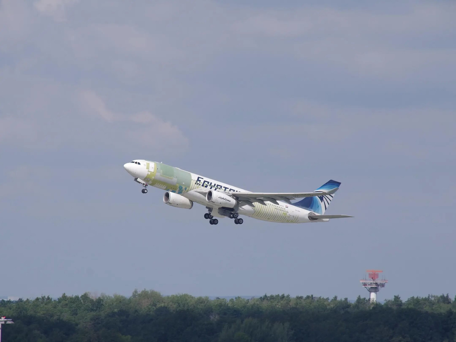 EFW takes fifth and final A330-200P2F conversion