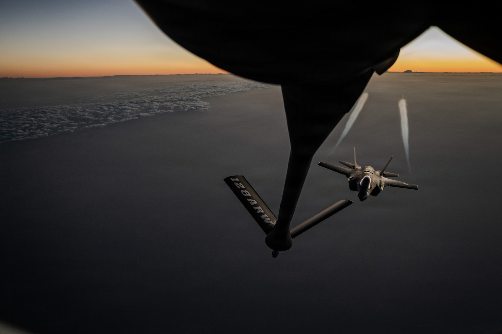 US Air Force acquisitions chief unconvinced by industry proposals for survivable tanker