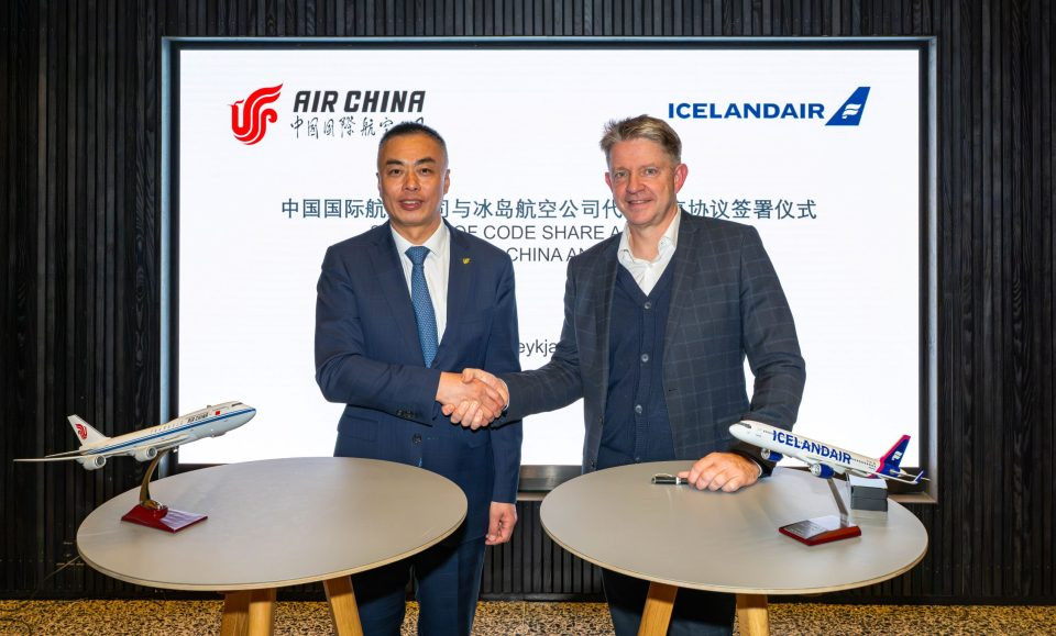 Icelandair and Air China sign codeshare deal to boost connectivity