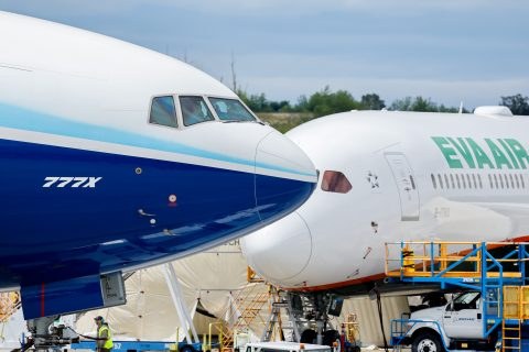 Boeing maintains 20-year delivery forecast despite slower air travel demand