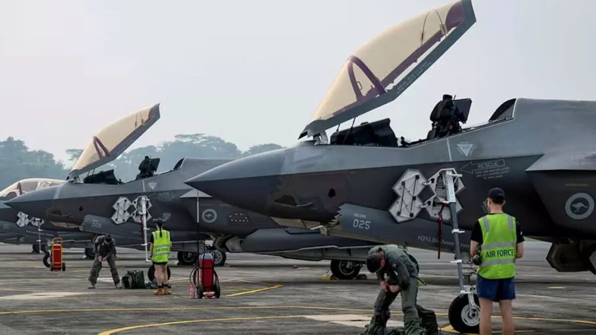 Australian F-35As trained with Five Power Defence partners in Singapore