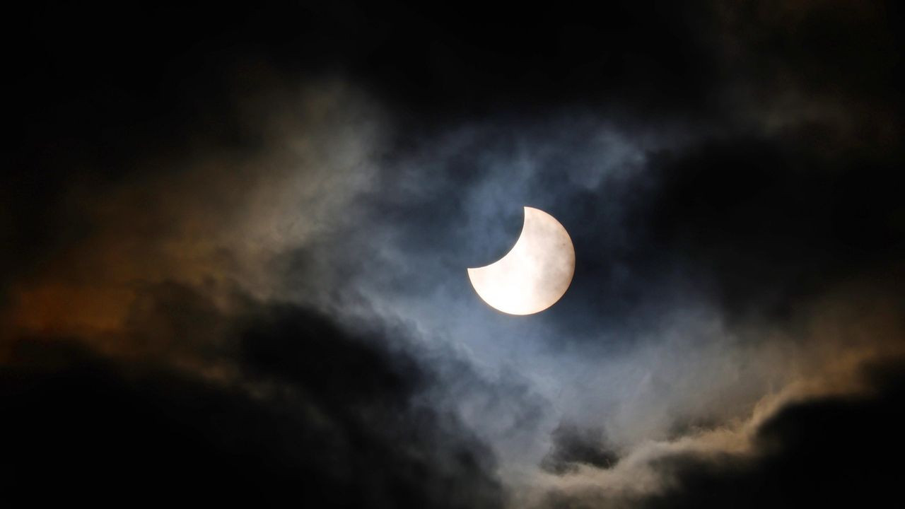 Yes, North America gets a solar eclipse on Aug. 12. Here's where and when to see it