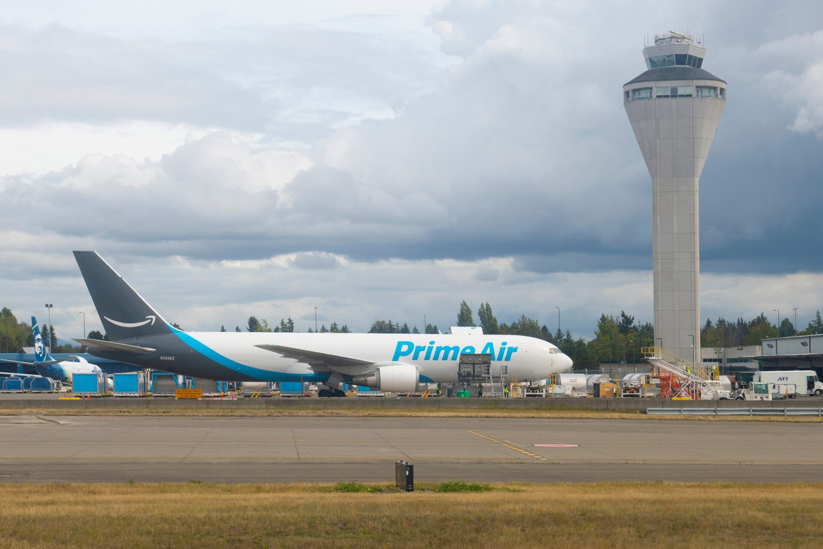 Data shows Miami 767 left runway at 112 knots in fatal Amazon Air overrun