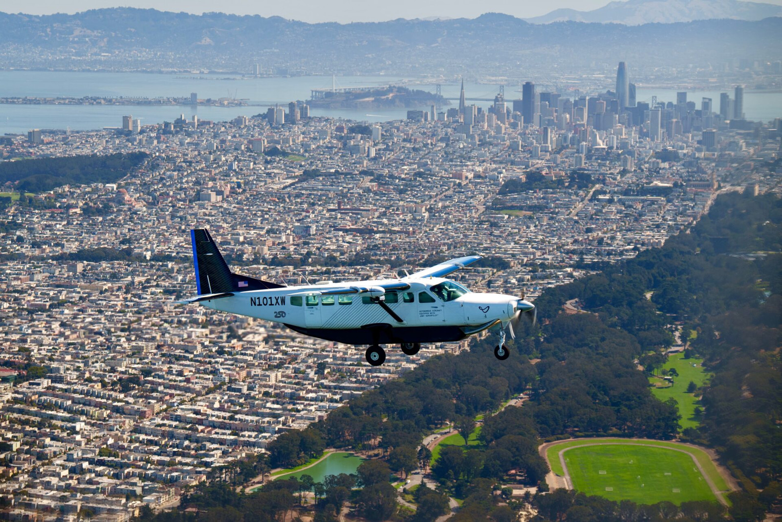 Joby technology flies Caravan autonomously across US without safety pilot input