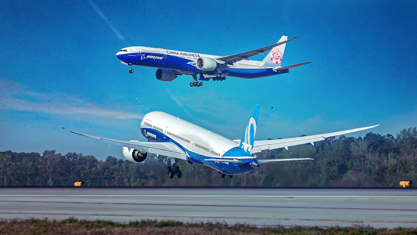 Here’s How Much Bigger The Boeing 777-300ER Is Compared To The 787 Dreamliner