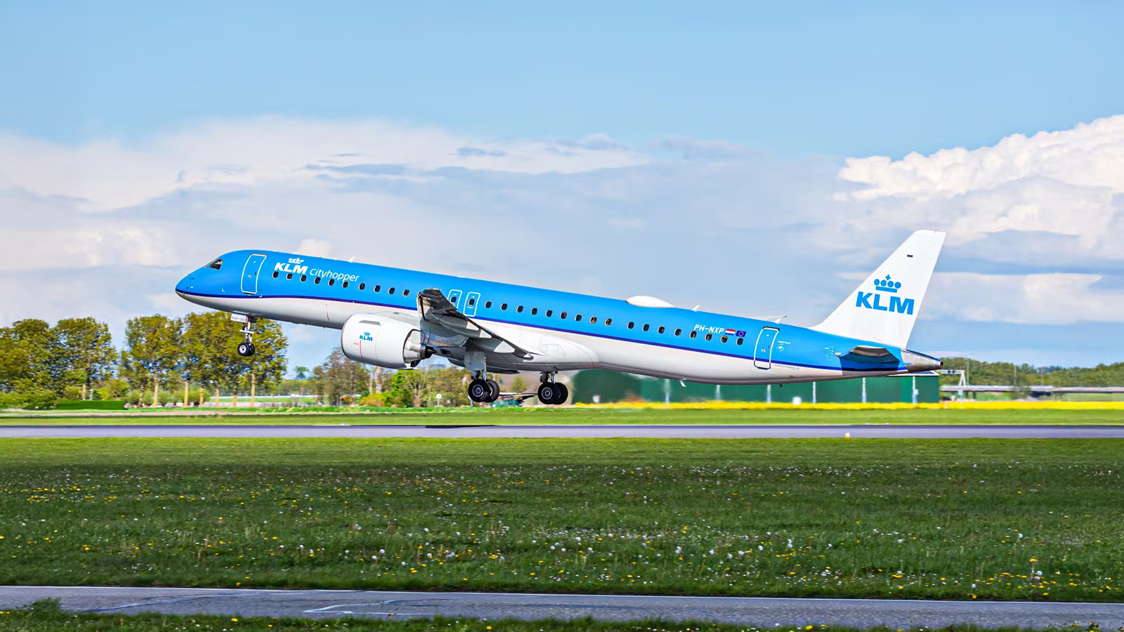 12,420 Airbus A320neo & Boeing 737 MAX Jets Are Backlogged While Embraer's E2 Takes 13-15 Months To Build