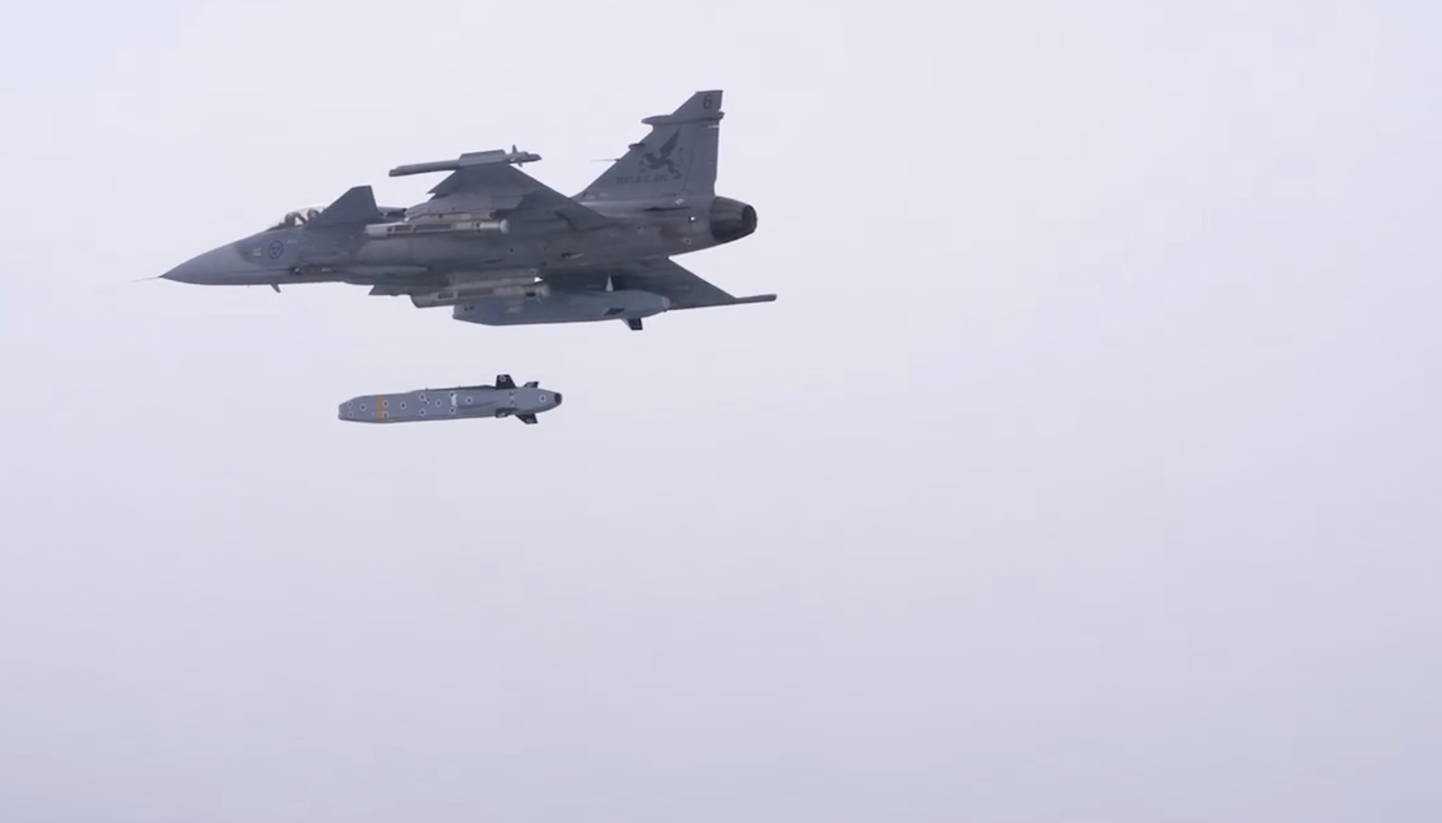 Sweden logs first Taurus cruise missile launch from Gripen fighter