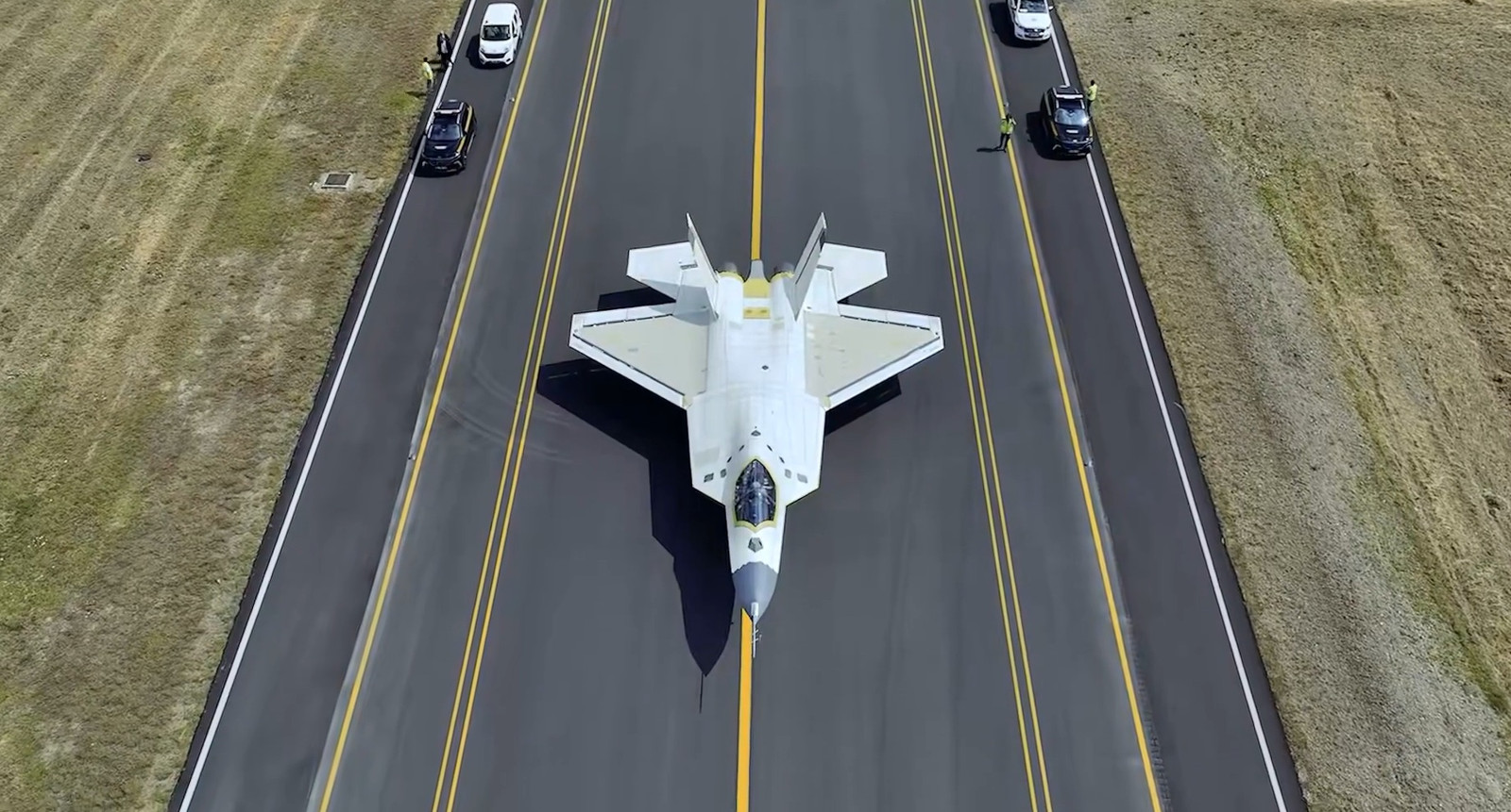 Kaan prototype starts taxi tests