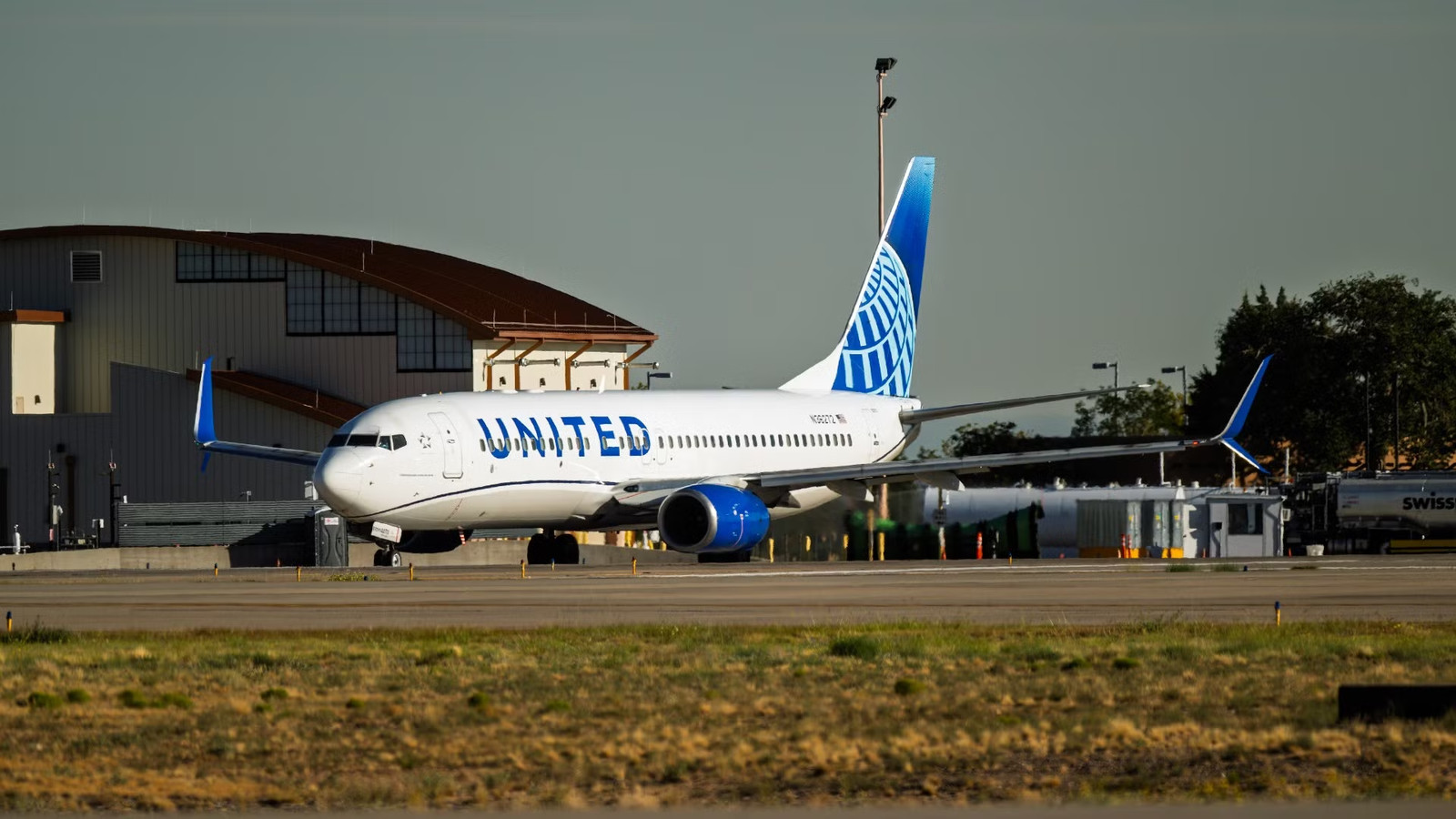 United Airlines' New App Tool Lets Delayed Flyers Stand By For 3 Earlier Flights