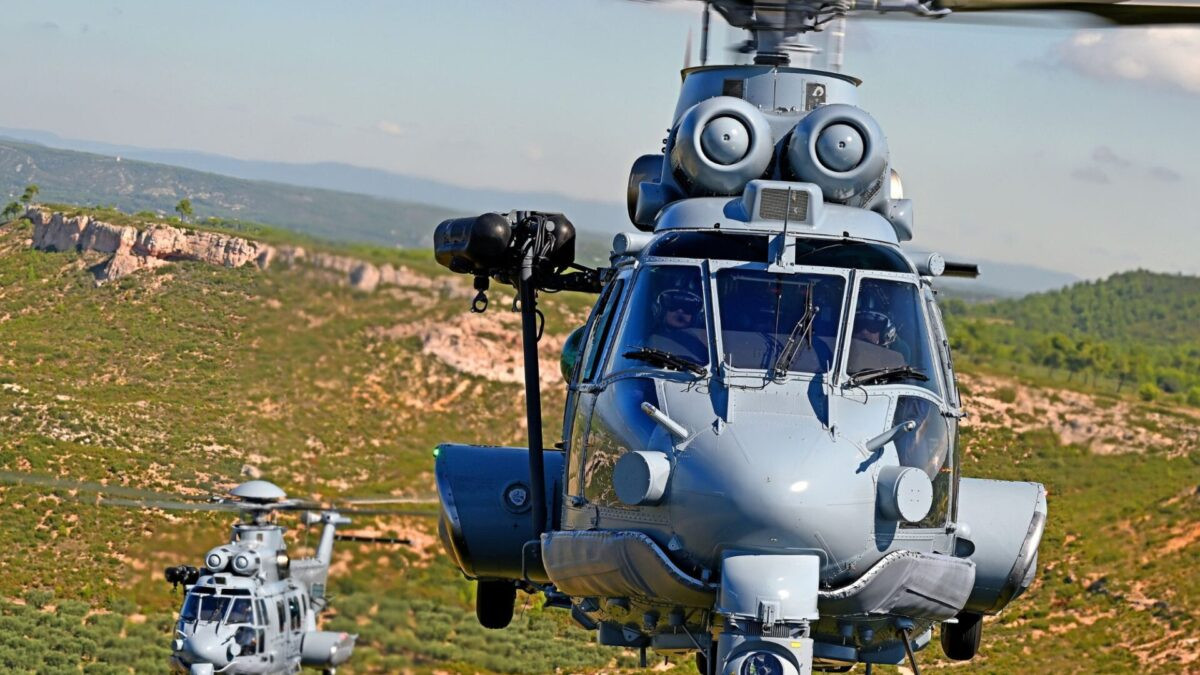 Romania orders 12 Airbus H225M helicopters to replace IAR-330 Puma fleet