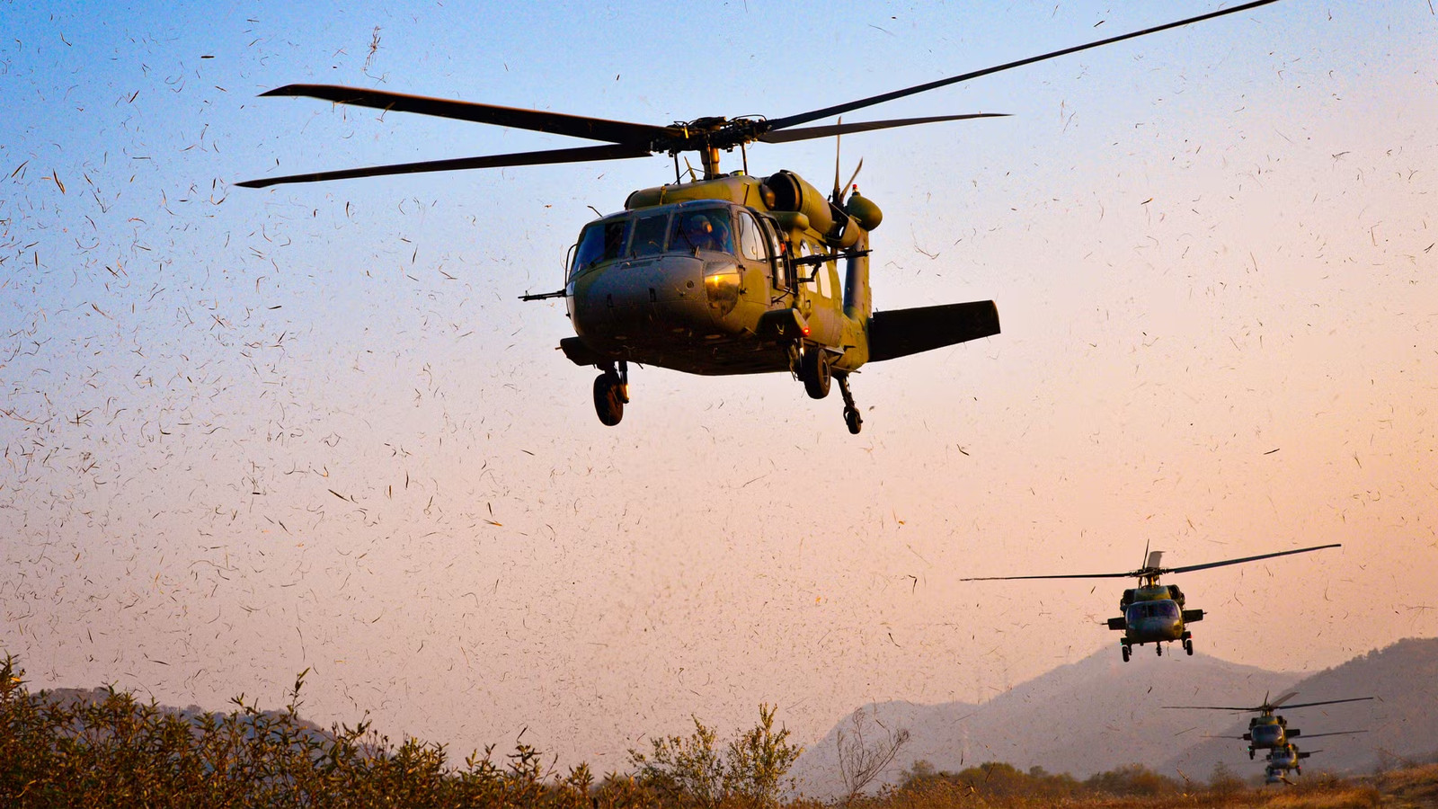 Physics Of The Ambush: Why Fighter Jets Struggle To Kill Low-Flying Helicopters