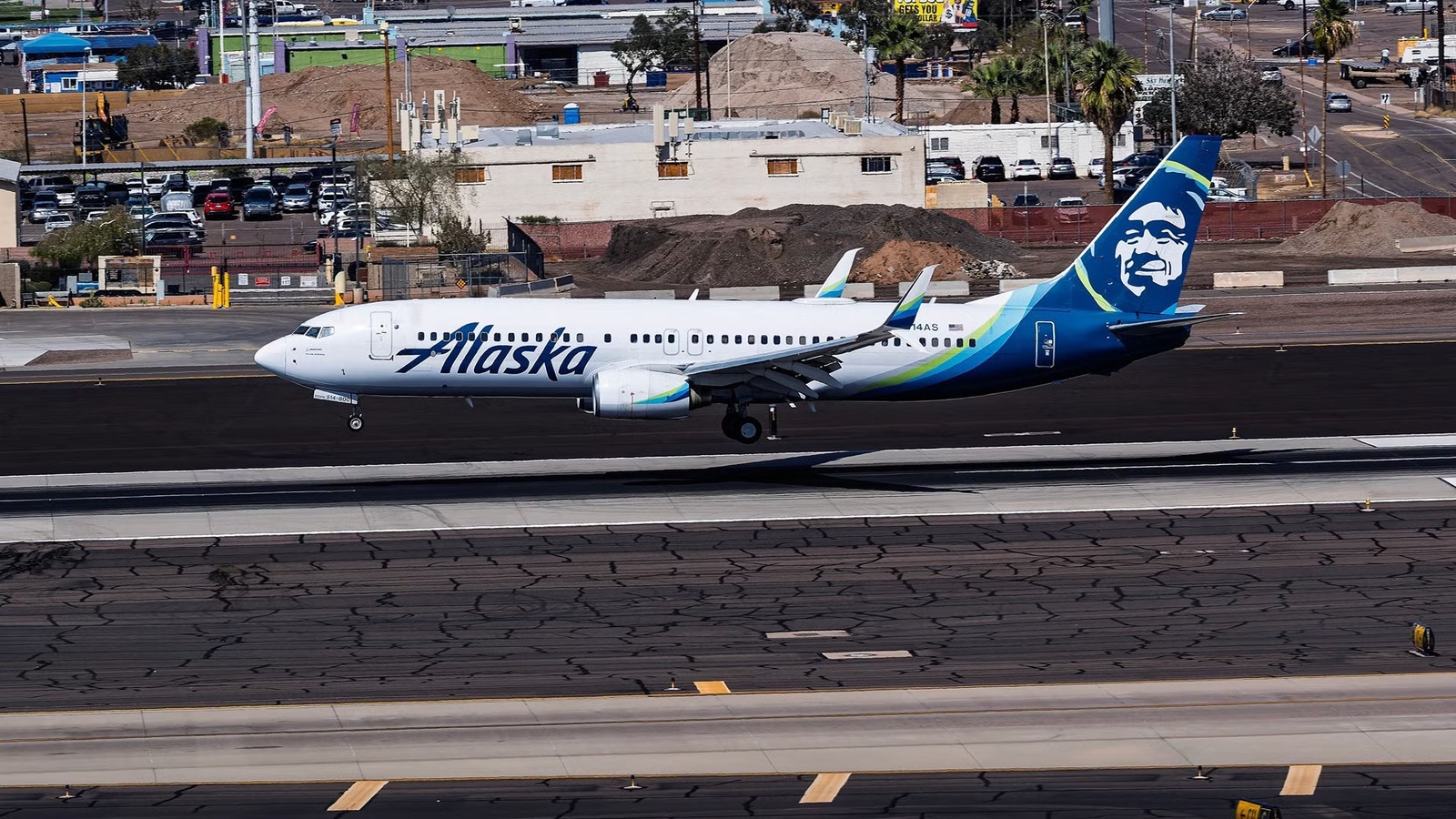 Alaska Airlines Slashes 7 Nonstop Routes From San Francisco: See Which Flights Now