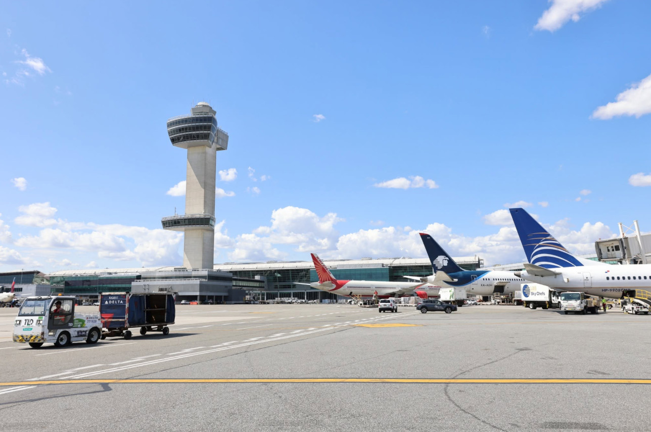 CBP Expands ‘Remote’ Baggage Screening at JFK