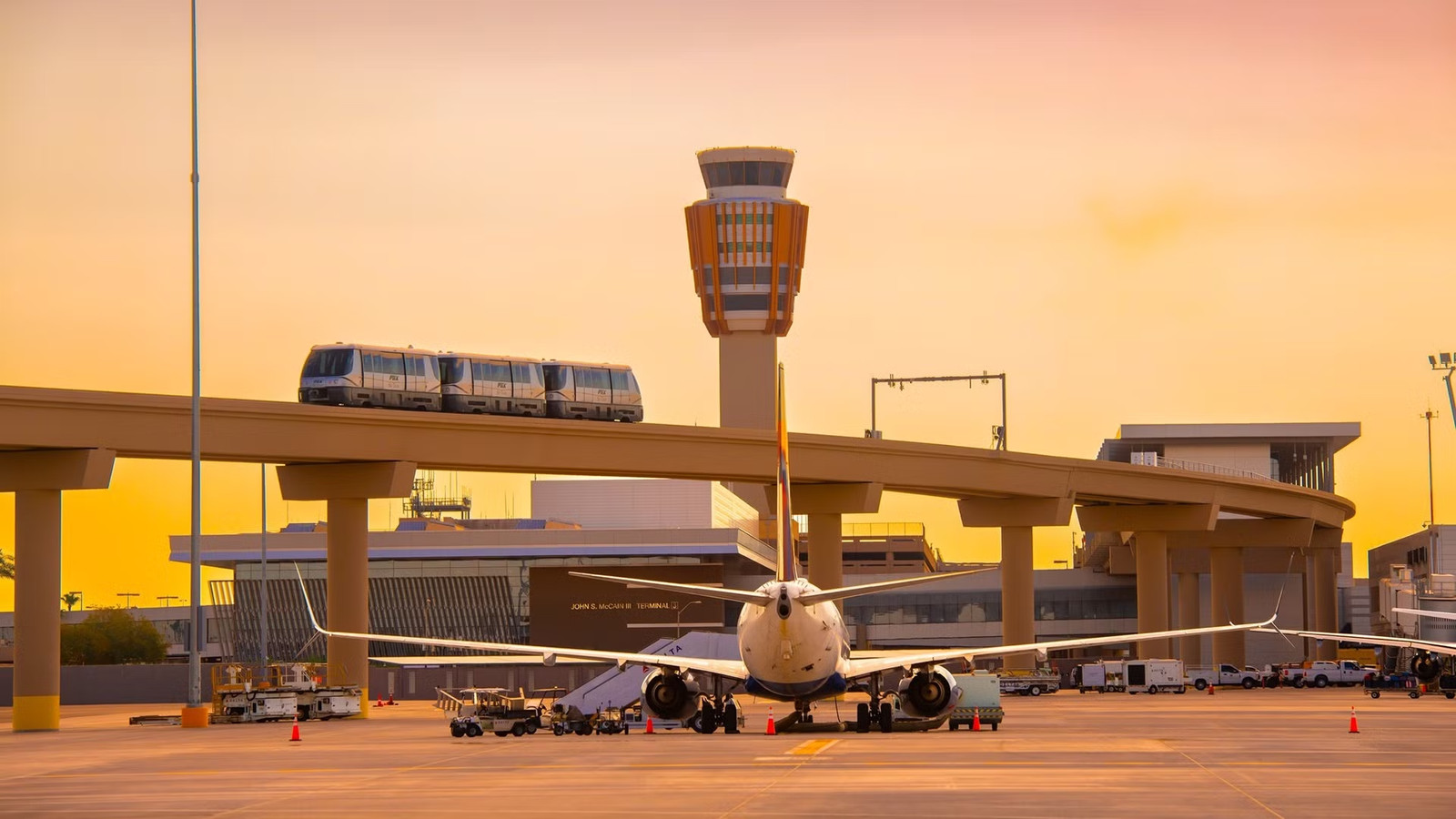 American Airlines To Lead Phoenix's 1st New Terminal In Nearly 40 Years