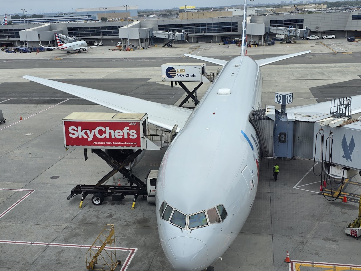 LAX Caterer May Owe Workers $17.5 Million For Giving Them What The Union Wanted, Because Labor Law Says They’re An Airline