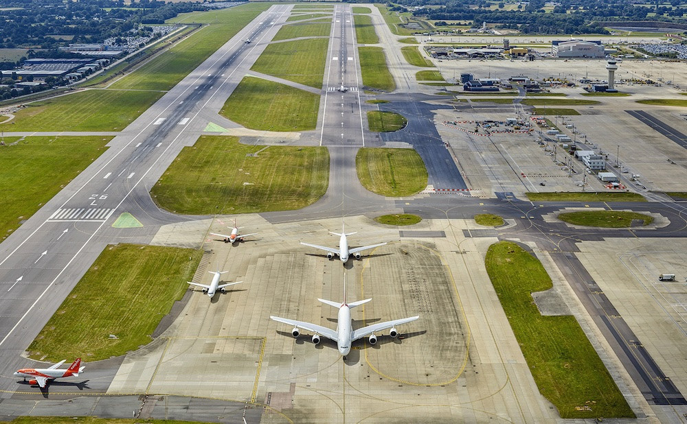 London Gatwick dual-runway project cleared after judges dismiss campaign appeal bid