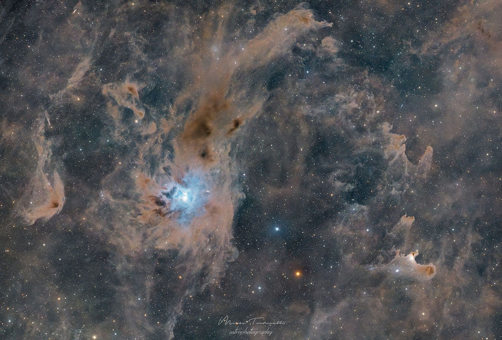 APOD: 2026 October 30 – Haunting the Cepheus Flare