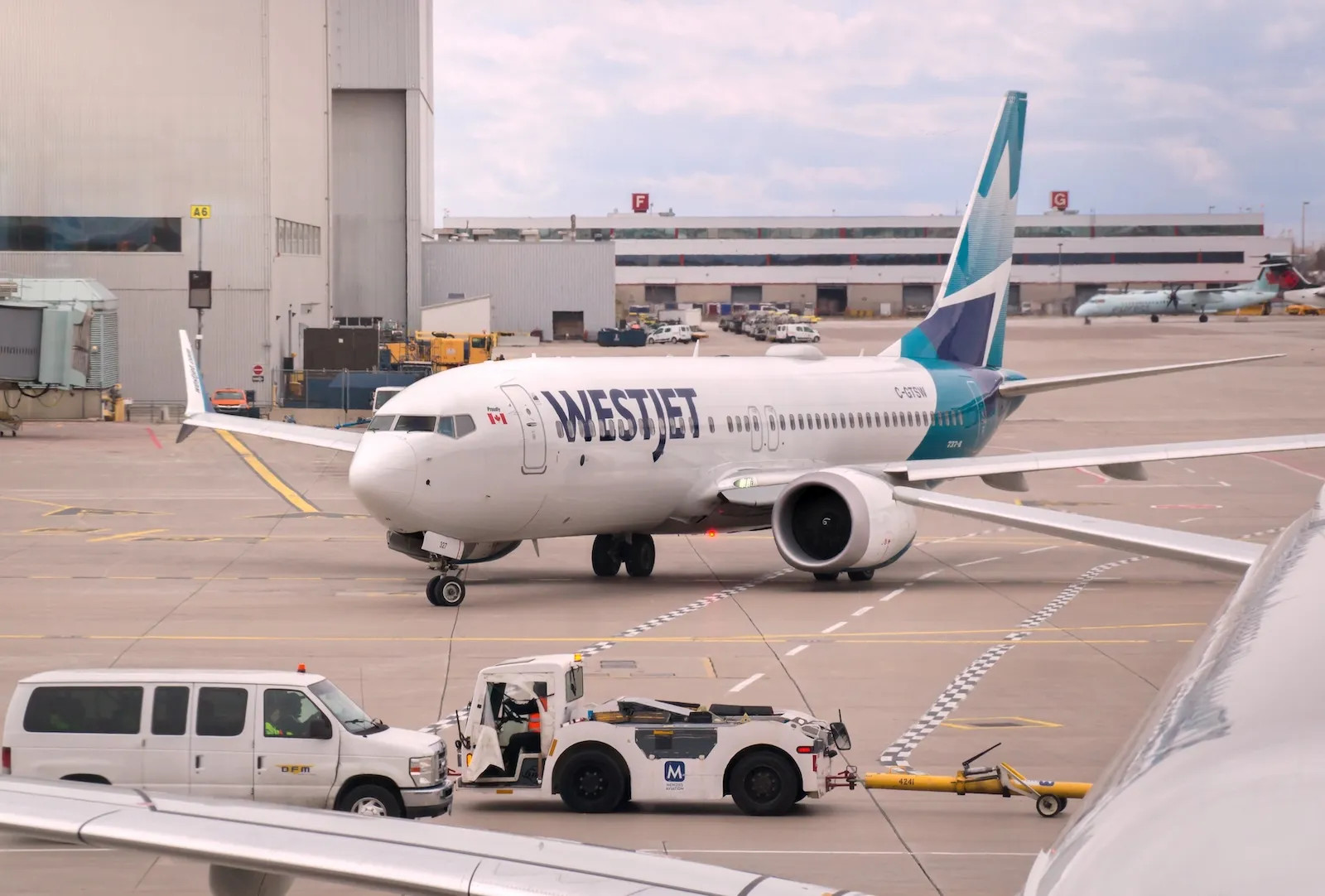 WestJet, Flight Attendants Reach ‘Tentative’ Deal to End Strike