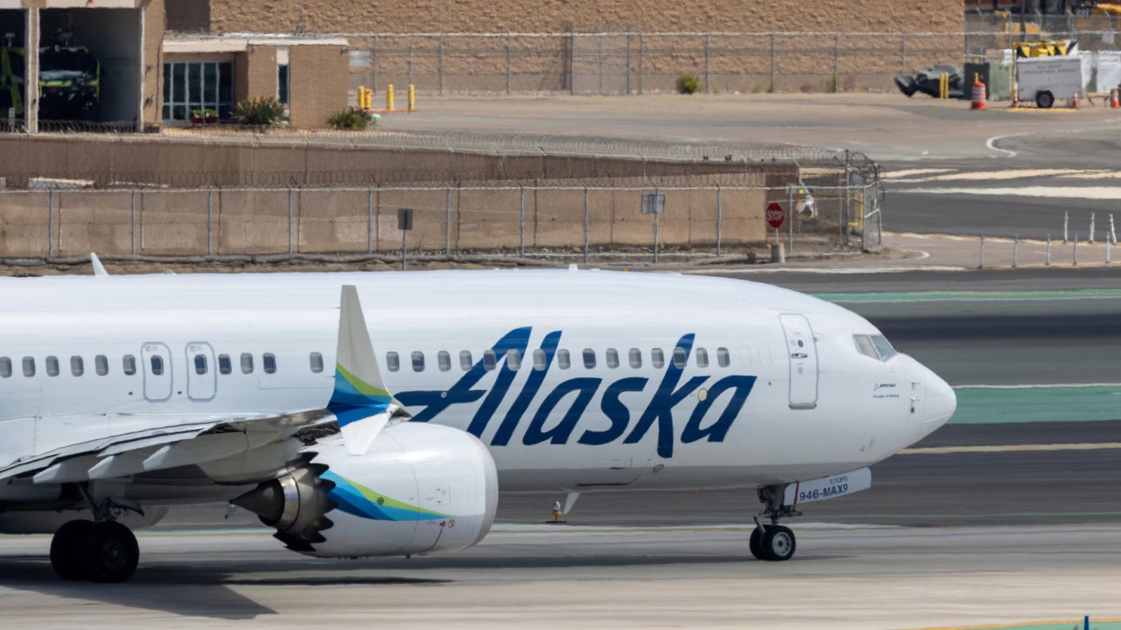 453 Boeing 737 MAXs May Face New FAA-Mandated Seat Track Inspections