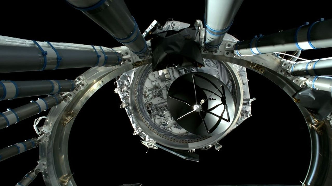 Roman telescope leaves its rocket behind | Space photo of the day for Aug. 31, 2026