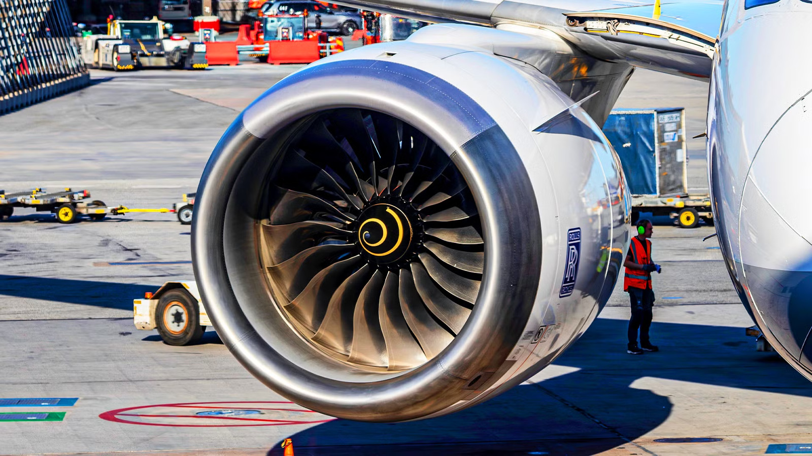 Rolls-Royce Just Tripled The Time Between Boeing 787 Engine Overhauls With 1 Blade Redesign