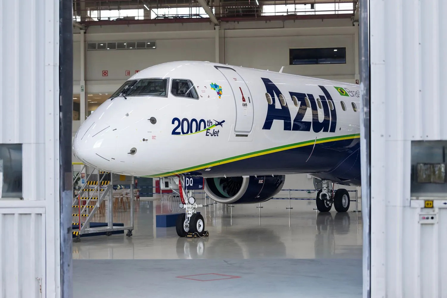 After 2,000 E-Jet Deliveries, What’s Next for Embraer’s Popular Family?